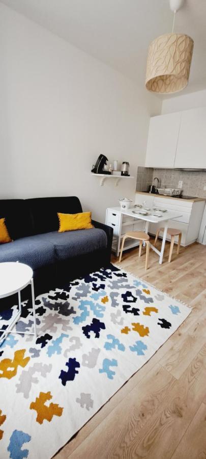 Agreable 2 Pieces - Rue Du Vieux Versailles Exterior foto