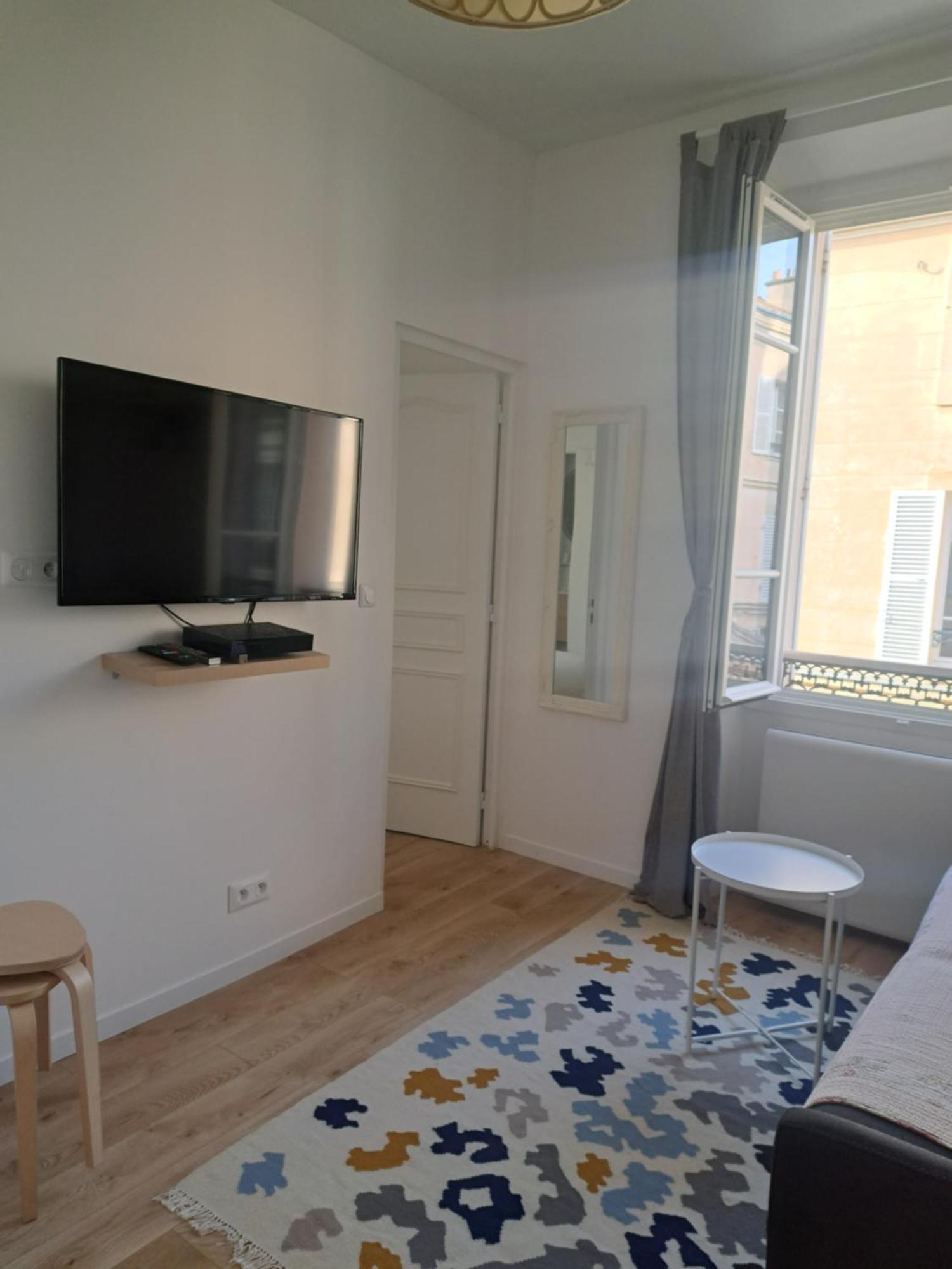 Agreable 2 Pieces - Rue Du Vieux Versailles Exterior foto